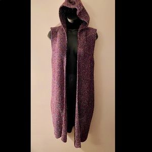 Sparkling long vest with hood